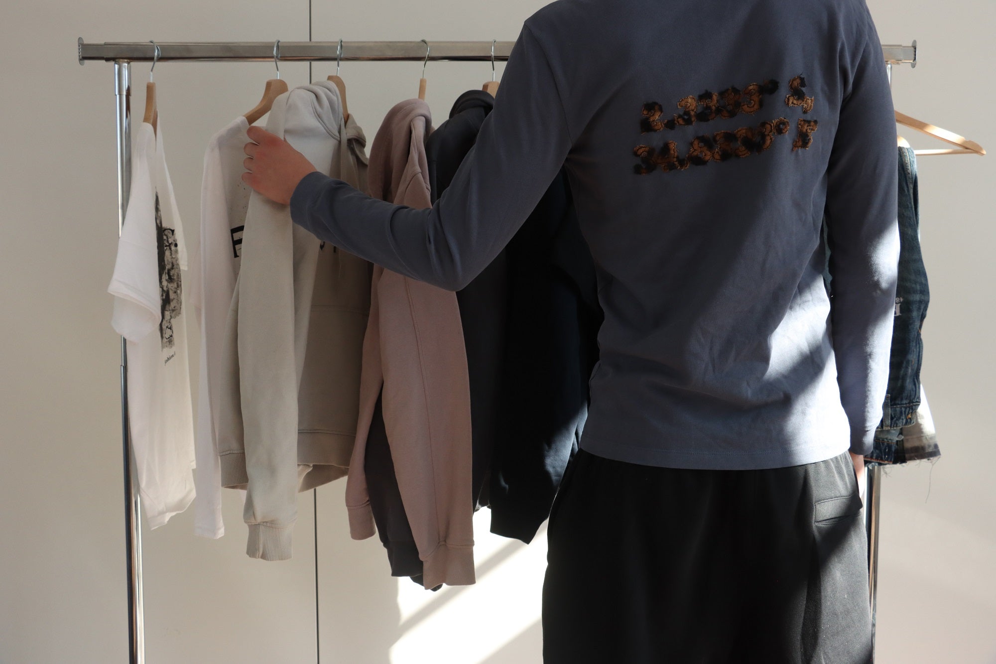 long sleeve t-shirt